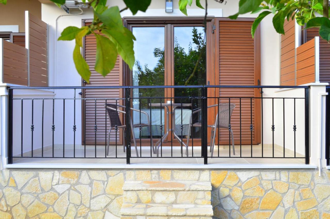 Casa Marina Apartment Sívota Екстериор снимка