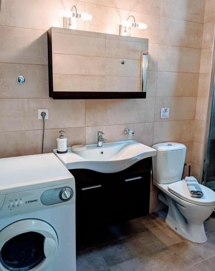 Casa Marina Apartment Sívota Екстериор снимка