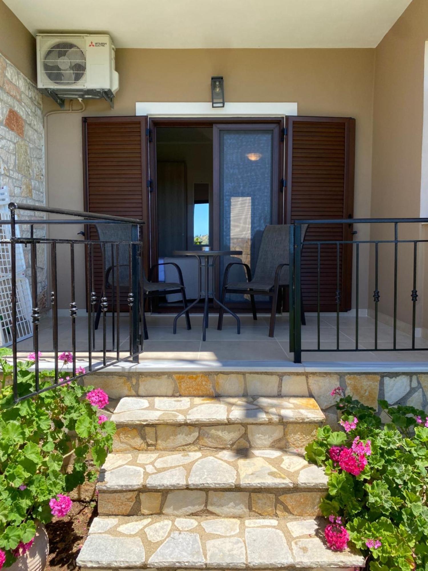 Casa Marina Apartment Sívota Екстериор снимка