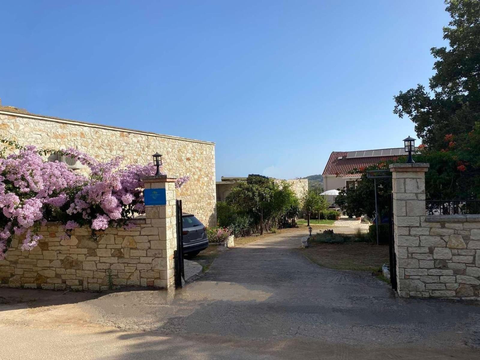 Casa Marina Apartment Sívota Екстериор снимка