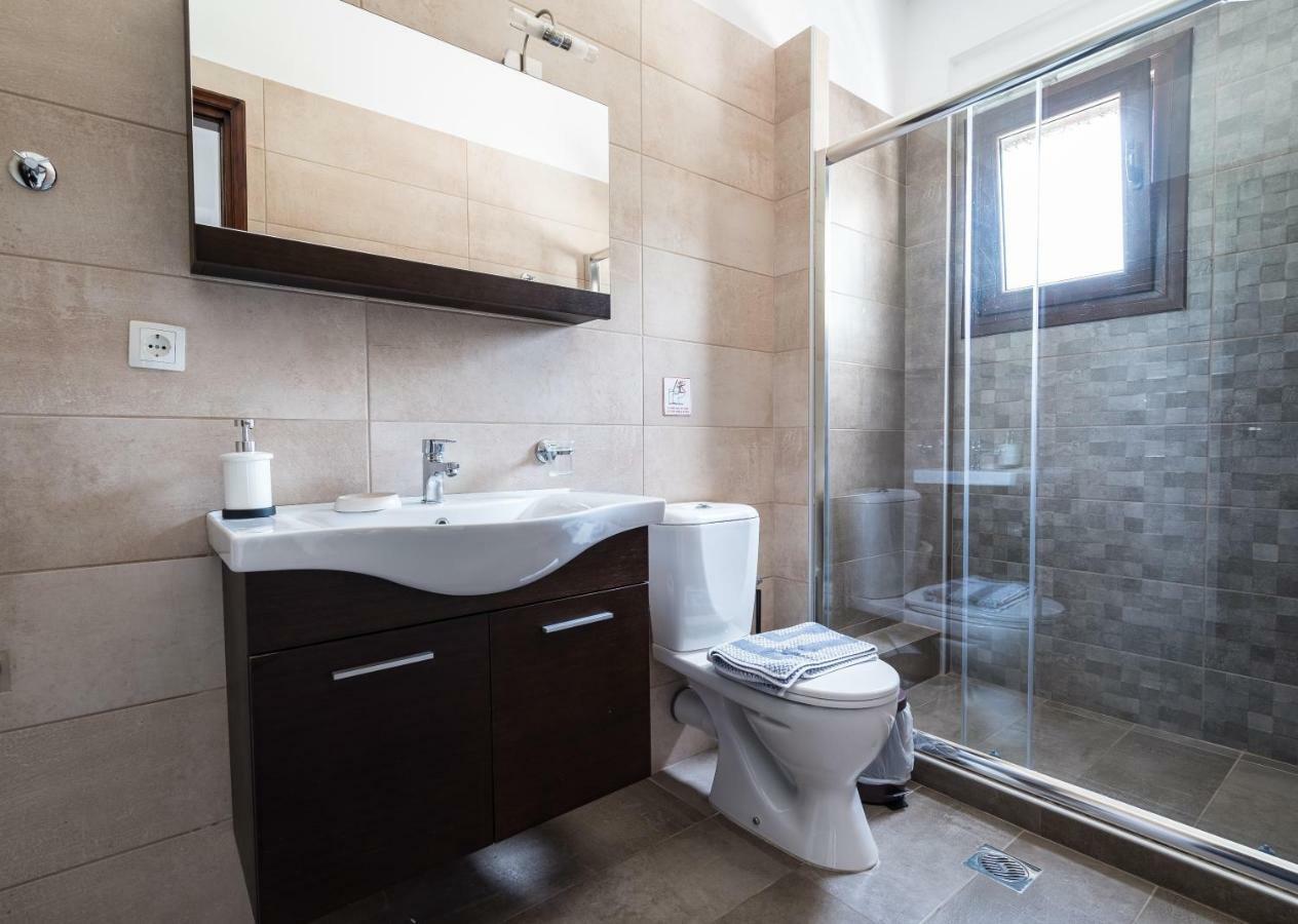 Casa Marina Apartment Sívota Екстериор снимка